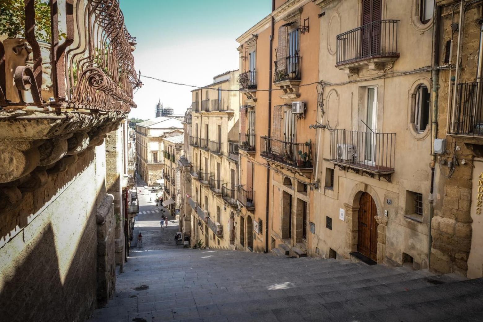 Apartamento Al Quarantuno Caltagirone Exterior foto
